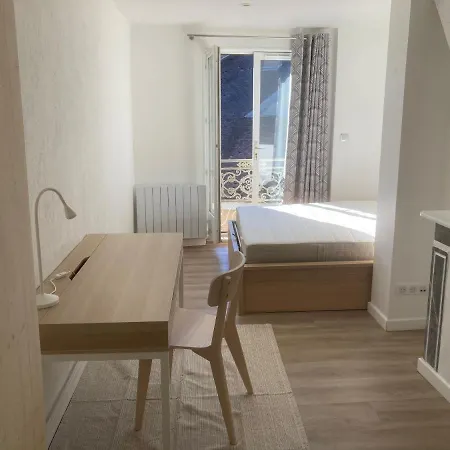 דירה Appartement Cosy Au Coeur De Chambery שאמברי